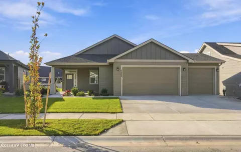 7572 N Girard Cir, Coeur D'alene, ID 83815