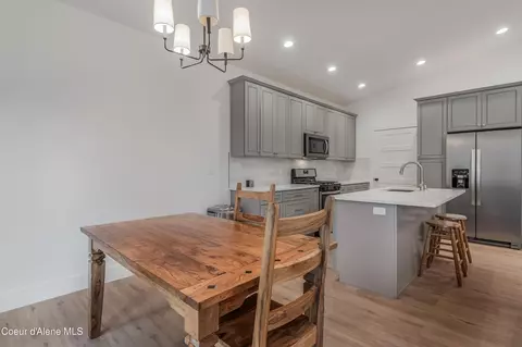 Dining - 13958 N Rainier Loop, Rathdrum, ID 83858 photo 1 of 2