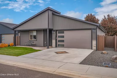 Exterior - 13958 N Rainier Loop, Rathdrum, ID 83858 photo 3 of 10