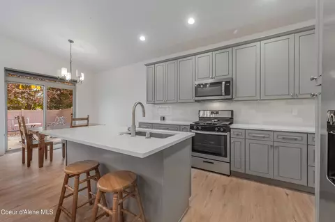 Kitchen - 13958 N Rainier Loop, Rathdrum, ID 83858 photo 5 of 5