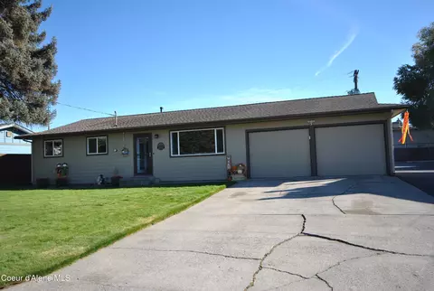 2812 N Clara Ln, Coeur D'alene, ID 83815