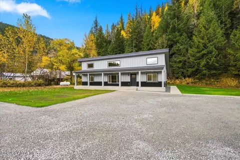 Exterior - 1303 Pellens Rd, Pinehurst, ID 83850 photo 4 of 12