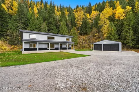 Exterior - 1303 Pellens Rd, Pinehurst, ID 83850 photo 1 of 12