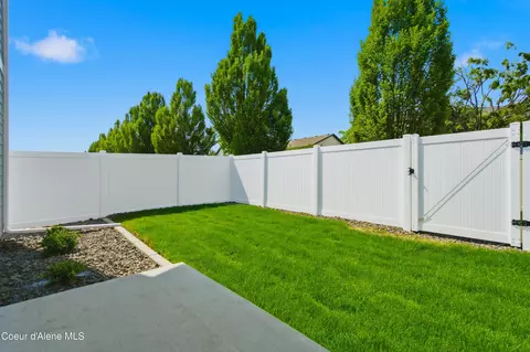 Exterior - 649 N Galbraith Lp, Post Falls, ID 83854 photo 1 of 5