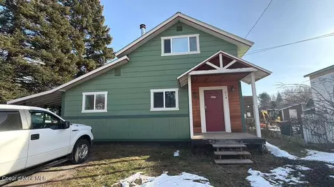 918 N Ella Ave, Sandpoint, ID 83864