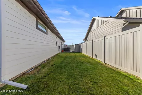 Exterior - 3049 E Cinder Ave, Post Falls, ID 83854 photo 5 of 8