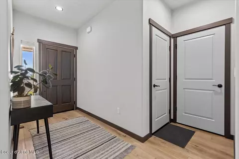 Entry Way - 3049 E Cinder Ave, Post Falls, ID 83854 photo 4 of 10