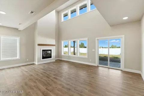 2613 E Salvation Ct, Post Falls, ID 83854 photo 9