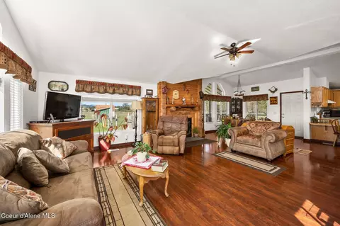 1888 E Shoshone Ave, Athol, ID 83801 photo 21