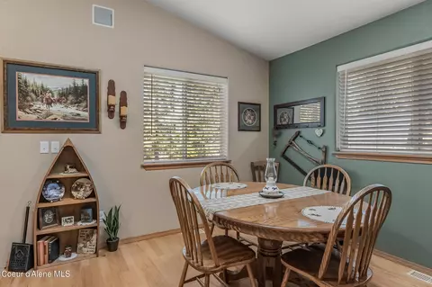 Dining - 251 E Park Ave, Harrison, ID 83833 photo 1 of 2