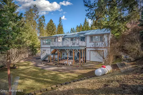 Exterior - 251 E Park Ave, Harrison, ID 83833 photo 7 of 14