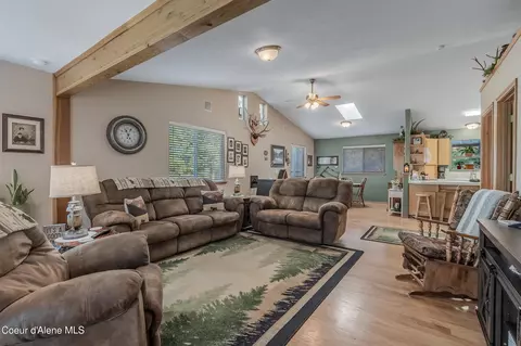 Living - 251 E Park Ave, Harrison, ID 83833 photo 1 of 3