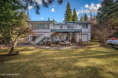 251 E Park Ave, Harrison, ID 83833