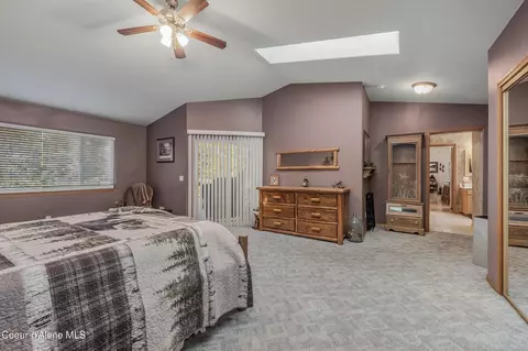 Bedroom - 251 E Park Ave, Harrison, ID 83833 photo 2 of 10