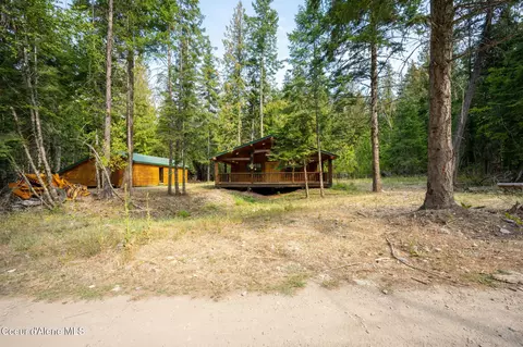Exterior - 109 E Kamloop Ave, Bayview, ID 83803 photo 2 of 6