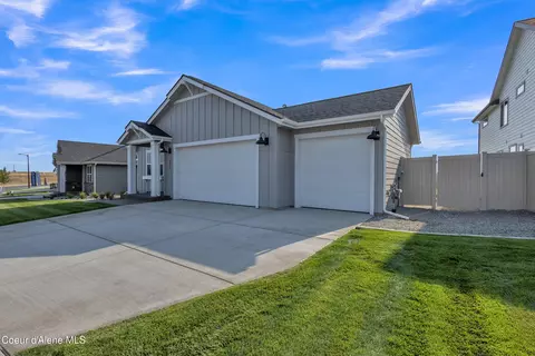6908 N Coeur Terre Blvd, Coeur D'alene, ID 83815