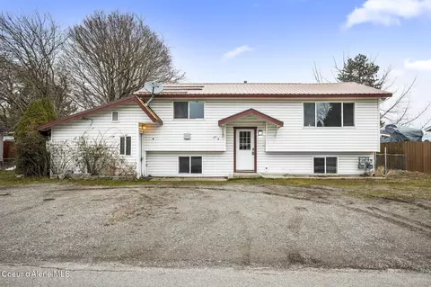 151 E Lacey Ave, Hayden, ID 83835