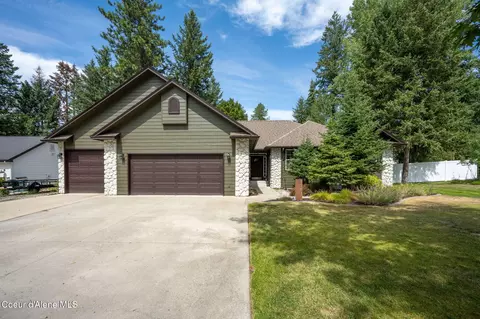 1361 E Westdale Dr, Hayden, ID 83835