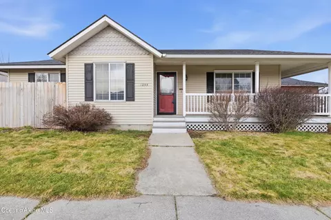 Exterior - 1255 E Stetson Ave, Post Falls, ID 83854 photo 2 of 10