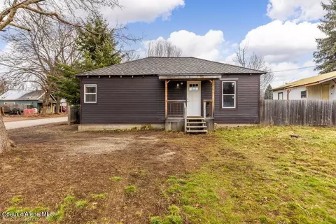 32390 N 2nd Ave, Spirit Lake, ID 83869