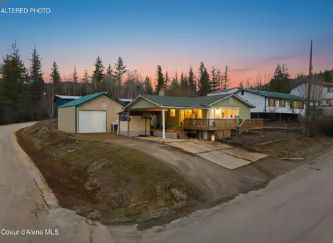 208 Rio Vista St, Osburn, ID 83849