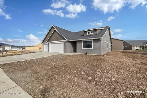 11834 N Entwistle Way, Rathdrum, ID 83858