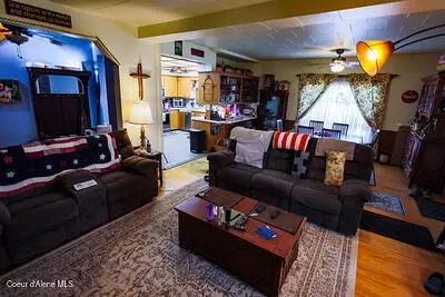 Living - 804 Maple St, Kamiah, ID 83536 photo 2 of 2