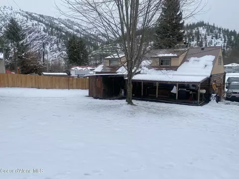 Exterior - 46 Park Cir, Kellogg, ID 83837 photo 4 of 8