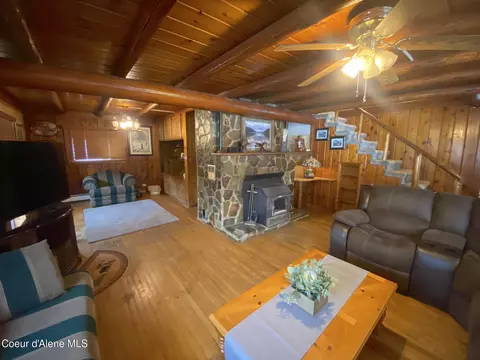 Living - 46 Park Cir, Kellogg, ID 83837 photo 2 of 5
