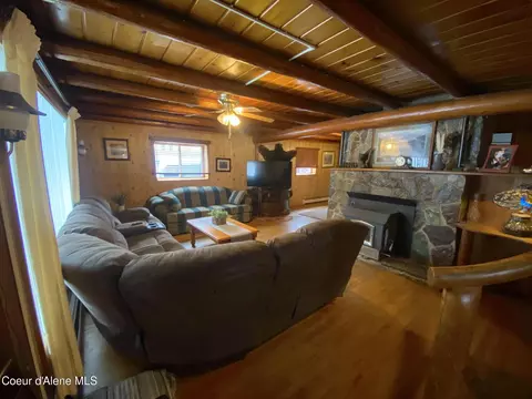 Living - 46 Park Cir, Kellogg, ID 83837 photo 1 of 5