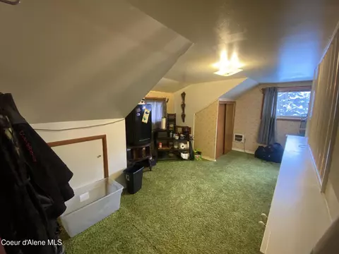 Bedroom - 46 Park Cir, Kellogg, ID 83837 photo 6 of 7