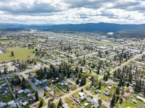 View/Area - 514 E 13th Ave, Post Falls, ID 83854 photo 1 of 3
