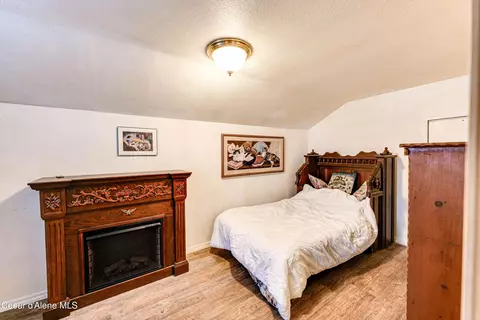 Bedroom - 176 King St, Wallace, ID 83873 photo 3 of 3