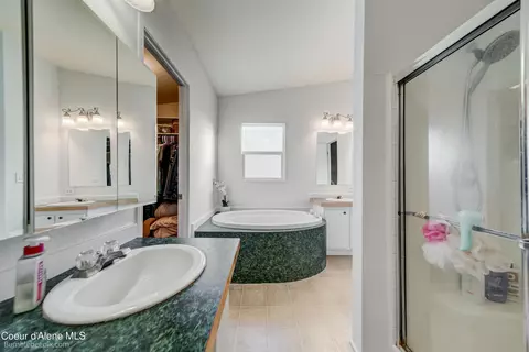 Bath - 116 N Woolsey Ct, Post Falls, ID 83854 photo 2 of 3