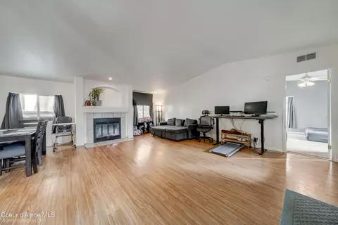 Living - 116 N Woolsey Ct, Post Falls, ID 83854 photo 1 of 2