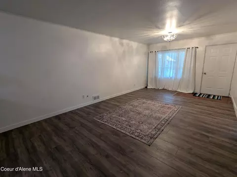 Living - 402 Main St, Wardner, ID 83837 photo 2 of 2
