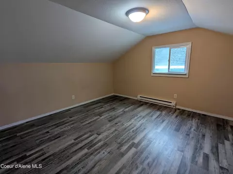 Bedroom - 402 Main St, Wardner, ID 83837 photo 5 of 5