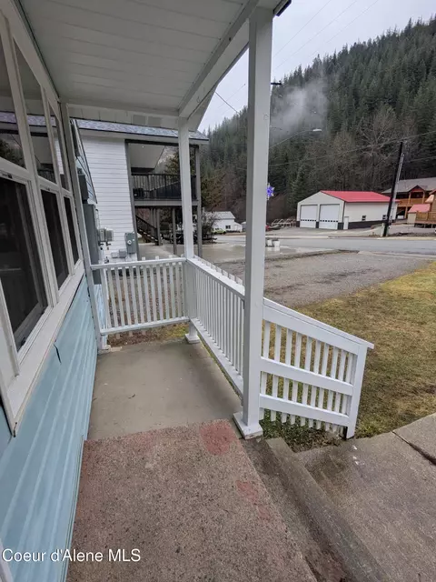 Exterior - 402 Main St, Wardner, ID 83837 photo 2 of 6