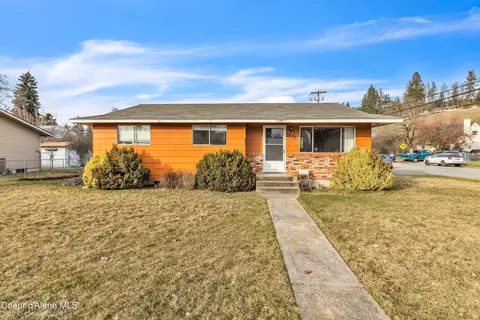 1521 E Maple Ave, Coeur D'alene, ID 83814