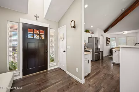 Entry Way - 7155 E Greta Ave, Post Falls, ID 83854 photo 1 of 3