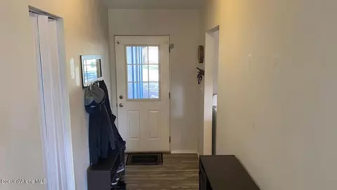 Entry Way - 2107 N Walnut St, Post Falls, ID 83854 photo 2 of 2