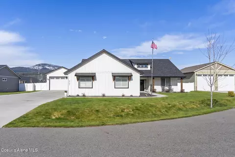 8781 W Seed Loop, Rathdrum, ID 83858