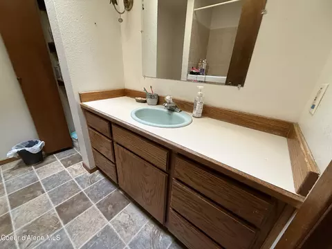 Bath - 1635 E Tall Timber Loop, Post Falls, ID 83854 photo 1 of 4