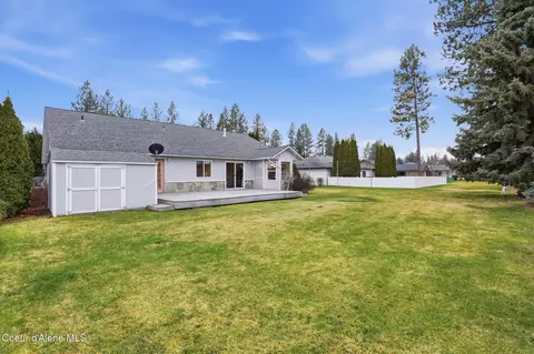 Exterior - 561 E Sand Wedge Dr, Post Falls, ID 83854 photo 5 of 7