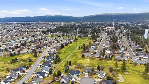 View/Area - 561 E Sand Wedge Dr, Post Falls, ID 83854 photo 4 of 6