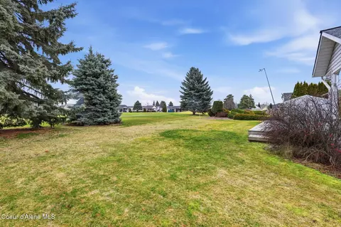 Exterior - 561 E Sand Wedge Dr, Post Falls, ID 83854 photo 7 of 7