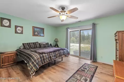 Bedroom - 2874 E Hudlow Rd, Hayden, ID 83835 photo 1 of 6