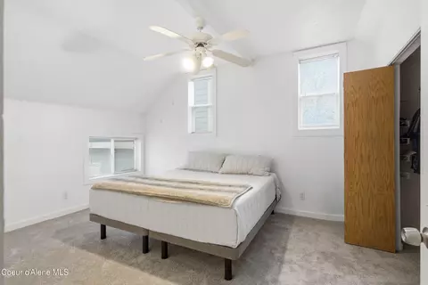 Bedroom - 417 Pine St, Sandpoint, ID 83864 photo 6 of 7