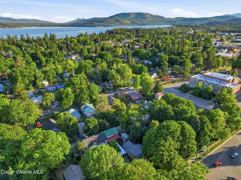 View/Area - 417 Pine St, Sandpoint, ID 83864 photo 2 of 4