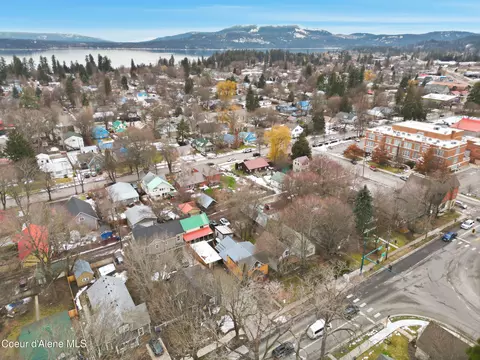 View/Area - 417 Pine St, Sandpoint, ID 83864 photo 2 of 13